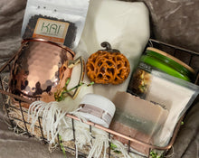 Load image into Gallery viewer, Autumn Cozy Evening Gift Set