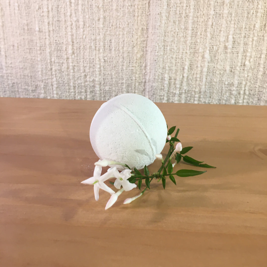 White Jasmine Bath Fizzies (Bath Bomb)